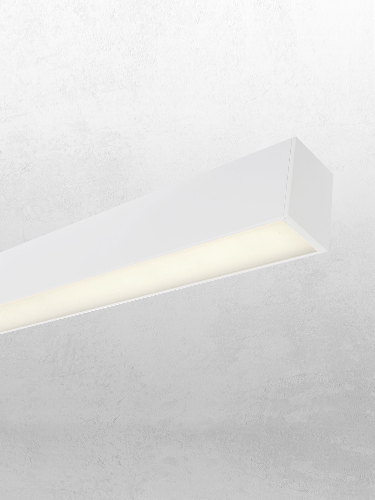 לומנסLS מוכן 2640 צמוד 1.2 מטר לבן CCT 30W