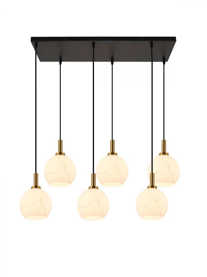 דניאלה תליה פס שישייה